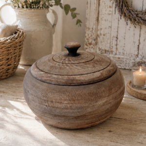 Houten pot laag